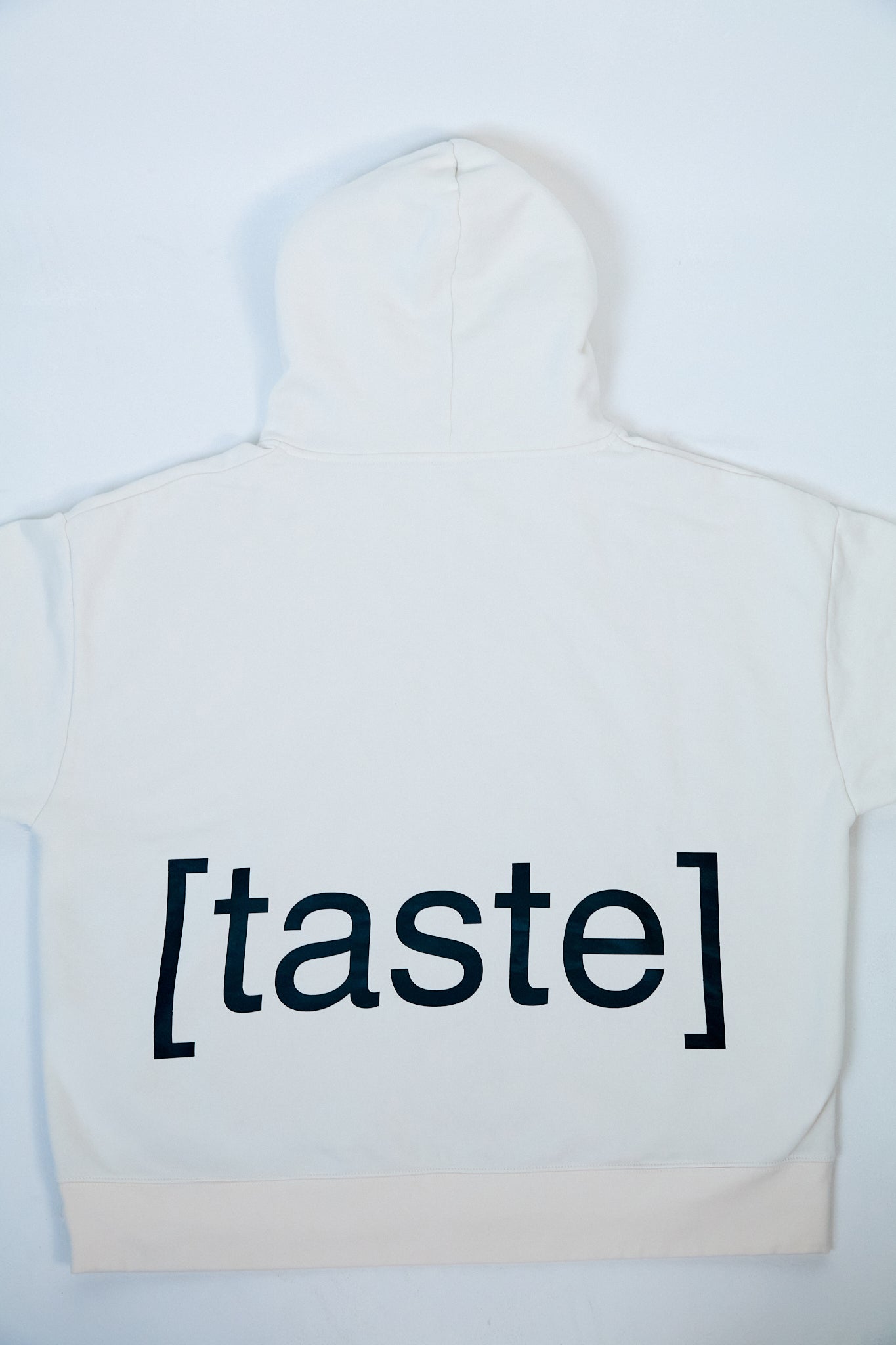 [taste] Oversized Hoodie - Off-White