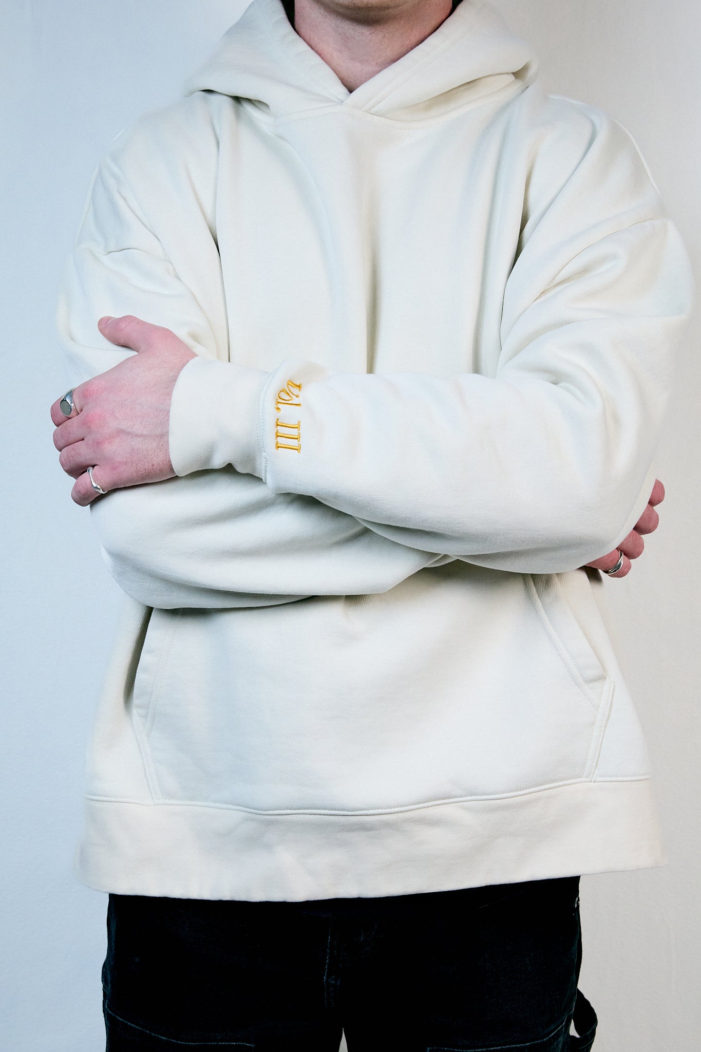 [taste] Oversized Hoodie - Off-White